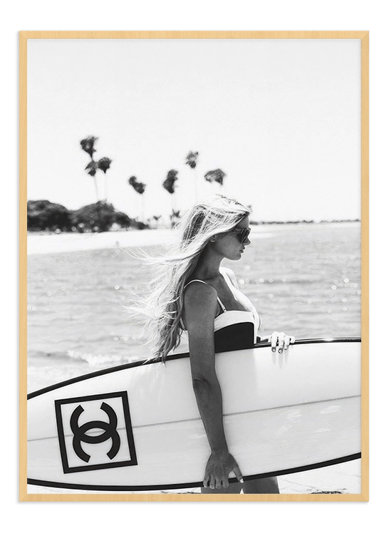 Surfer Girl - Wallpicture